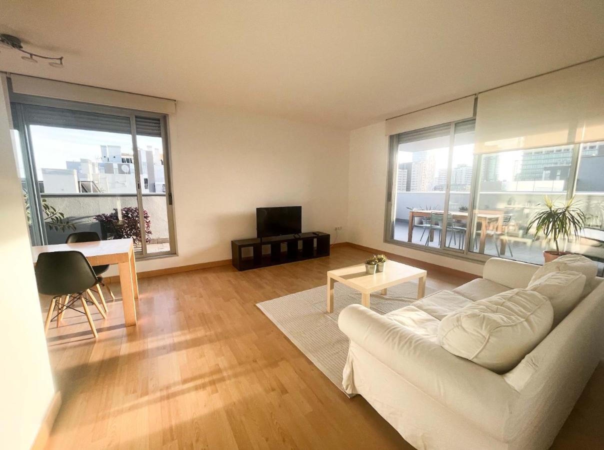 Beach & Culture Barcelona Port Forum Penthouse Apartment Sant Adria de Besos Exterior photo